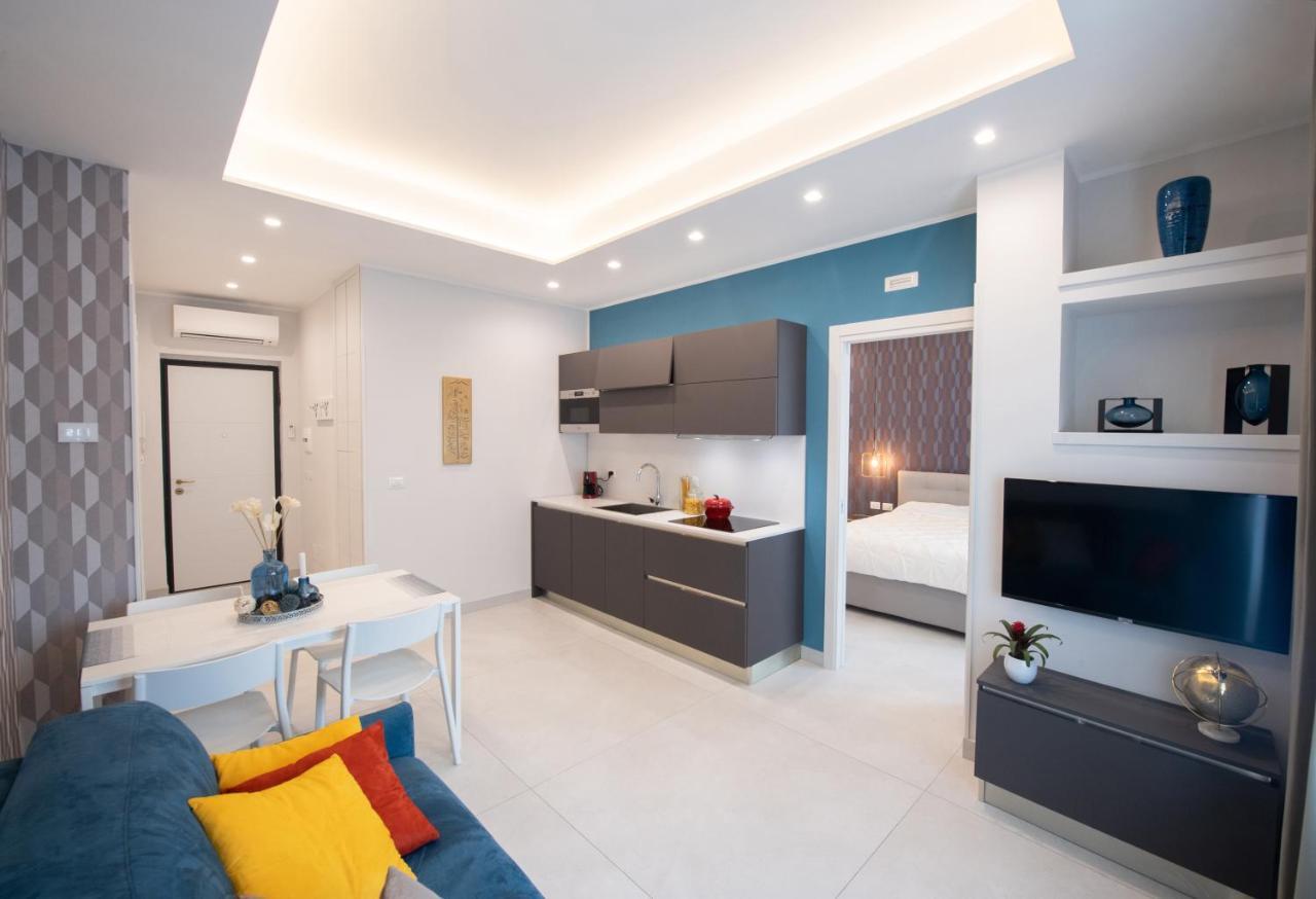 Napoli City Center - Appartamenti E Camere エクステリア 写真
