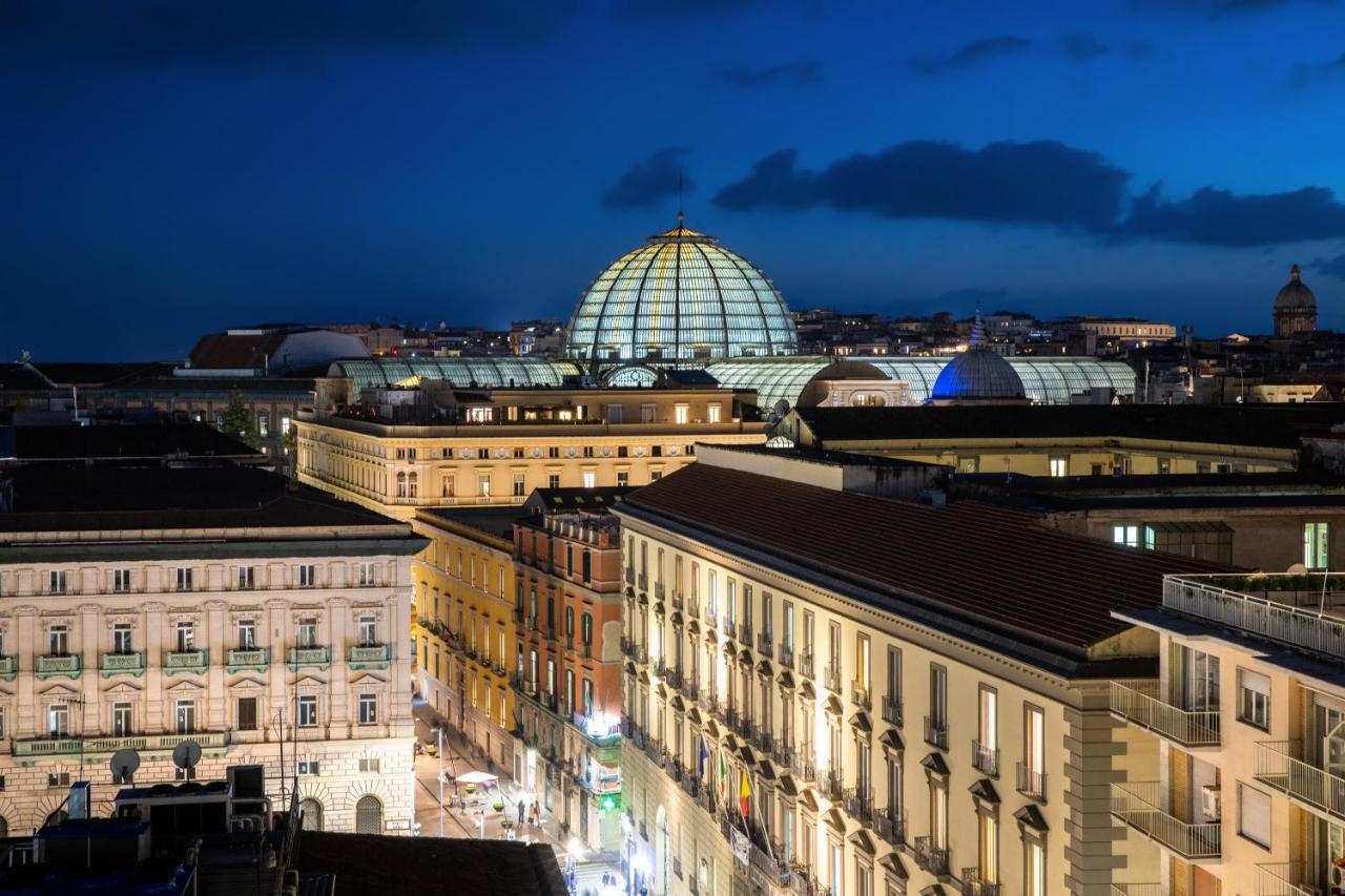 Napoli City Center - Appartamenti E Camere エクステリア 写真